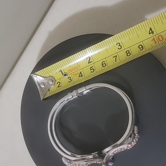 🏷ALDO BRACELET/BANGLE W/ 2 LEAF pink stone  studded silvertoned Hinged bracelet - Picture 9 of 10